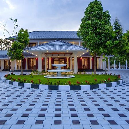 Nsk Anamthara Resort Private Limited Attingal Esterno foto