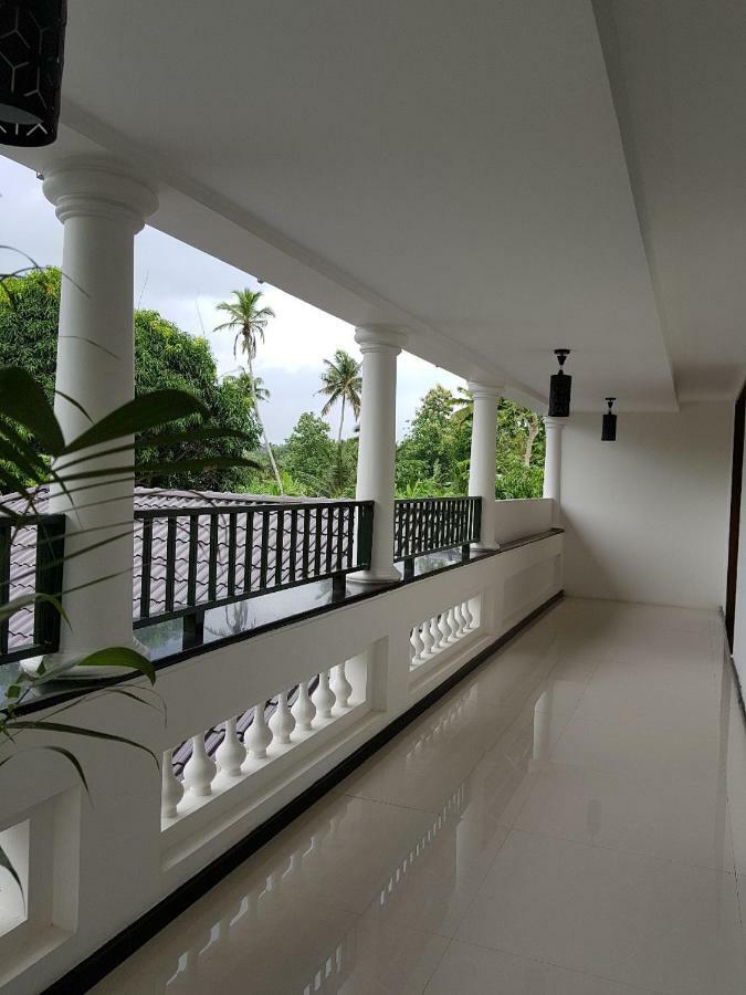 Nsk Anamthara Resort Private Limited Attingal Esterno foto